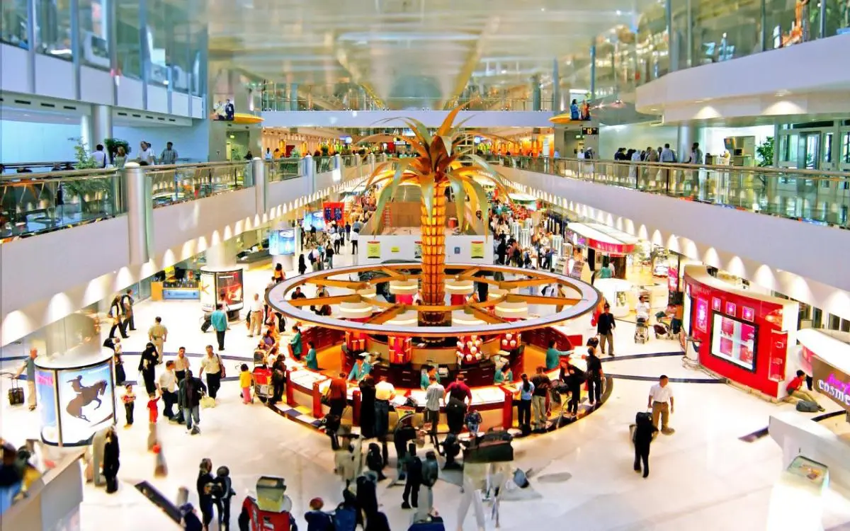 أكتوبر "شهر الحظ" لسوق دبي الحرة؟