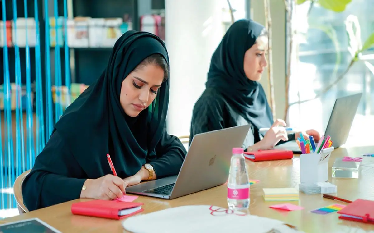 22 امرأة لقيادة القطاع المالي في دبي