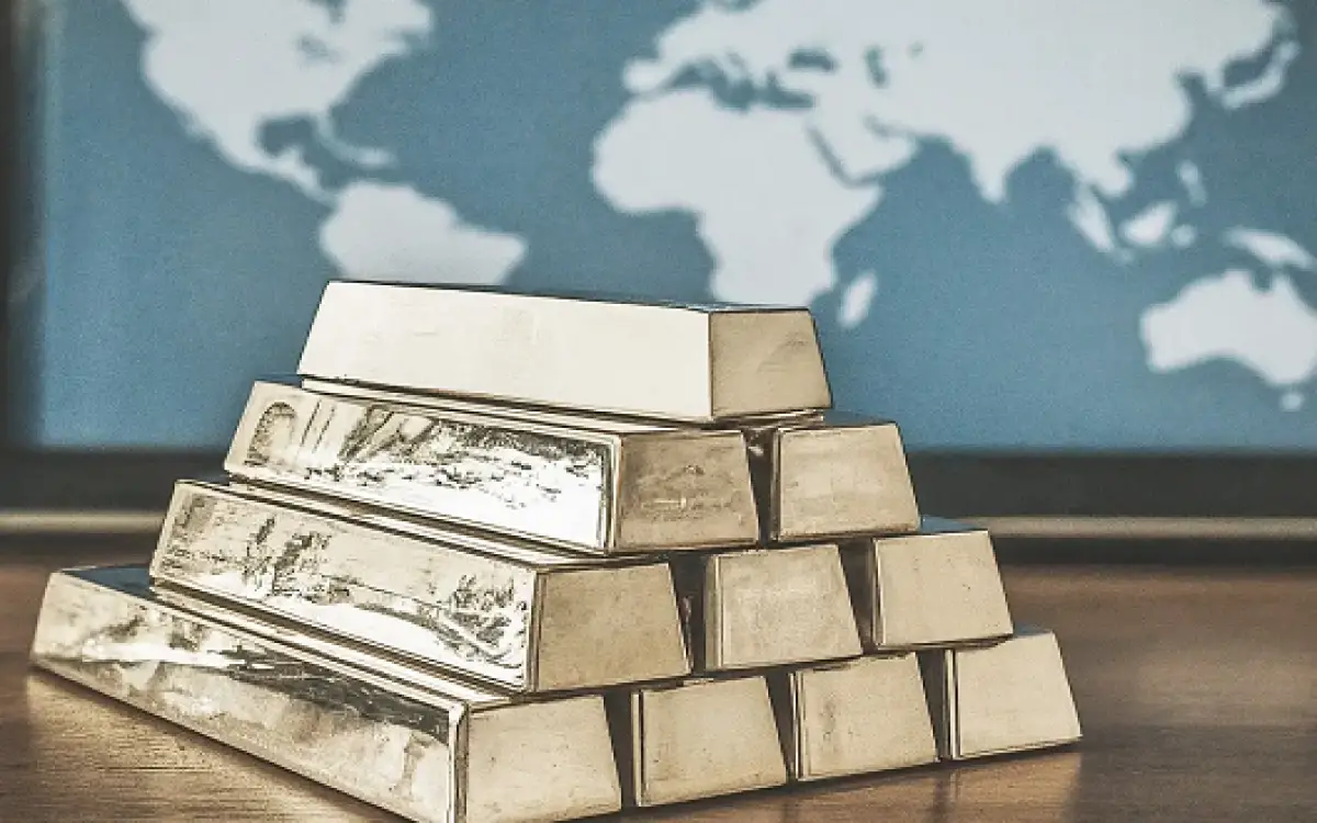 إندونيسيا ترفع أسعار معدن حيوي بسبب الحرب