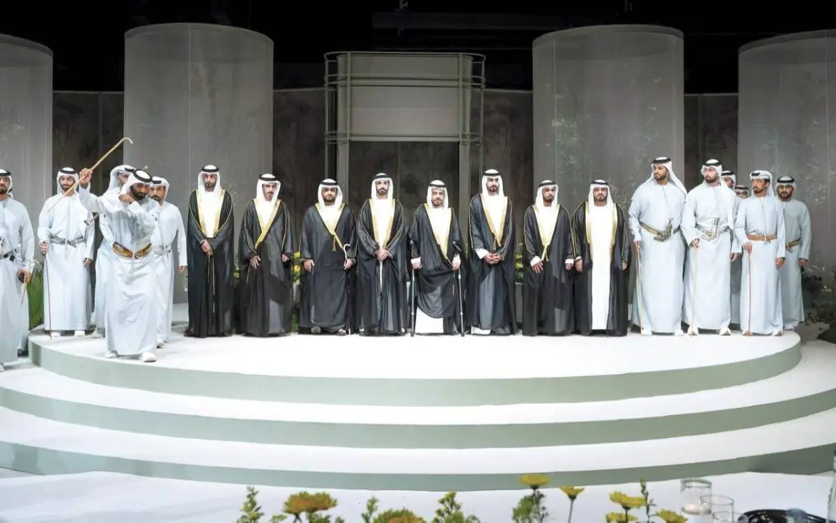 16 زوجاً في عرس واحد في دبي