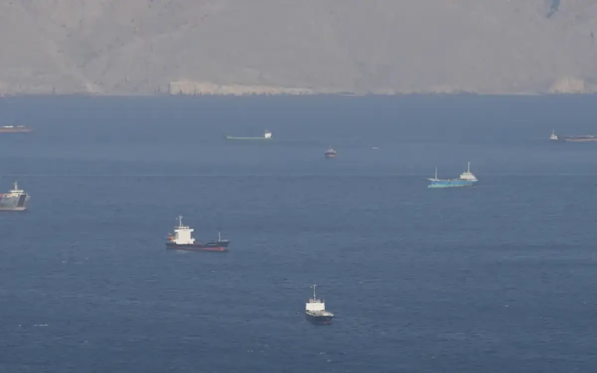 25 سفينة تعود من حيث جاءت منذ بدء الحصار الأميركي