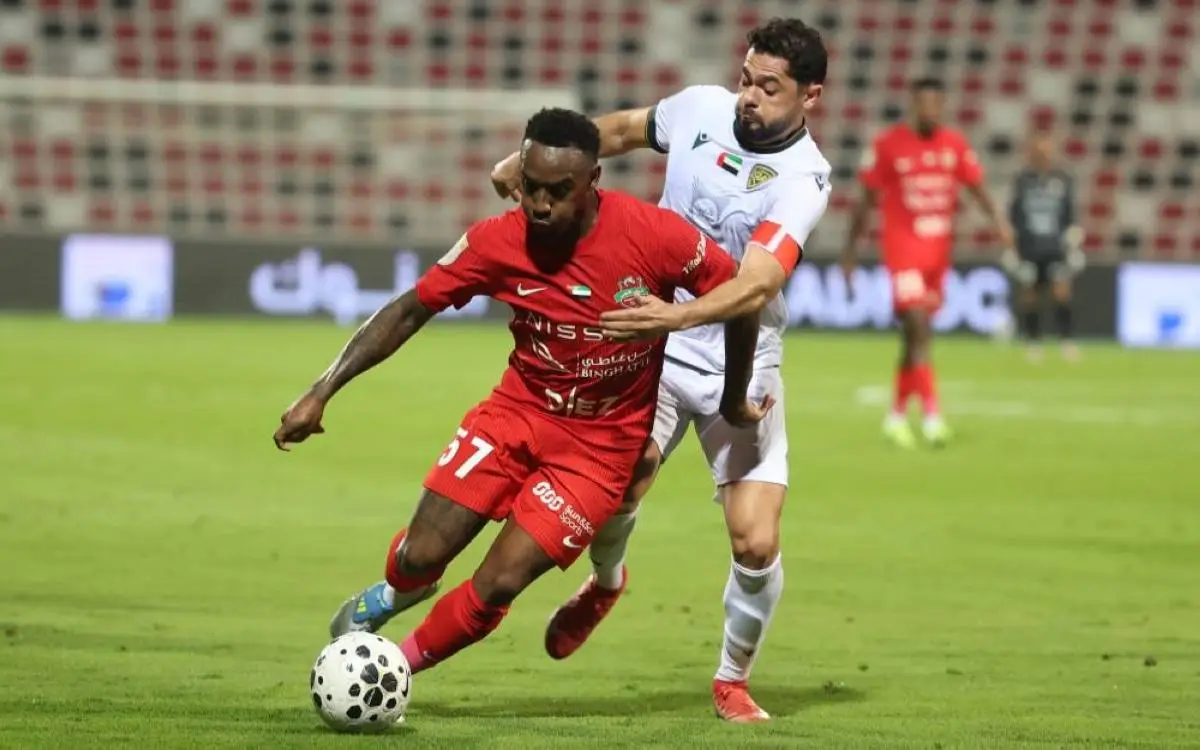 تعادل "خورفكان" و"الأهلي"