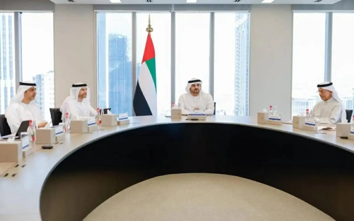 حكومة الإمارات تُدار بالذكاء الاصطناعي ذاتي القيادة خلال هذه المهلة