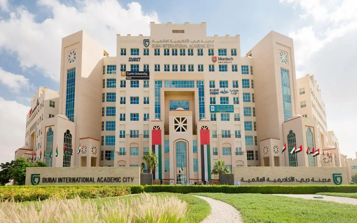 38500 طالب في أهم مؤسستين للتعليم المستمر في دبي