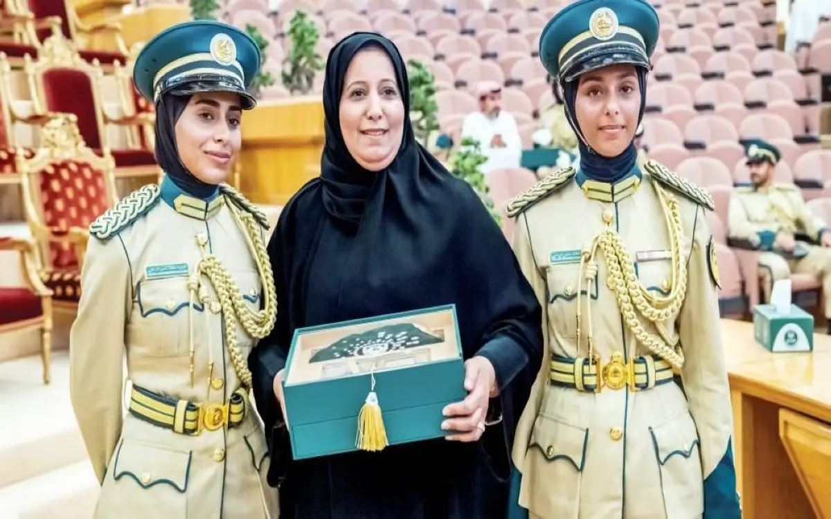 شرطة دبي تلامس قلوب الأمهات