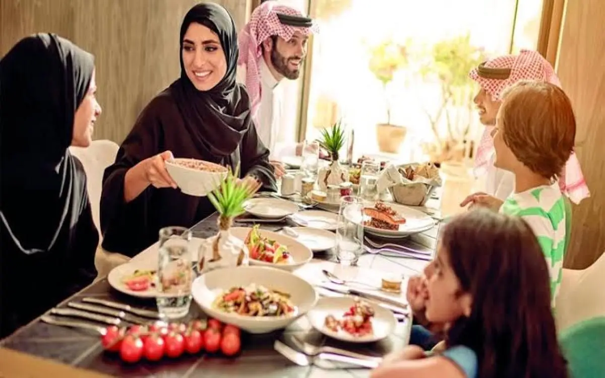 غداؤك بـ80 وعشاؤك بـ120 درهم في صيف دبي