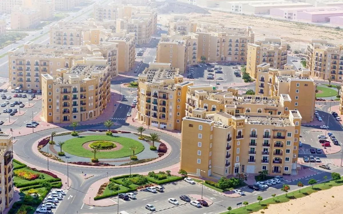 دوار جديد في دبي يختصر الرحلات داخل الأحياء السكنية