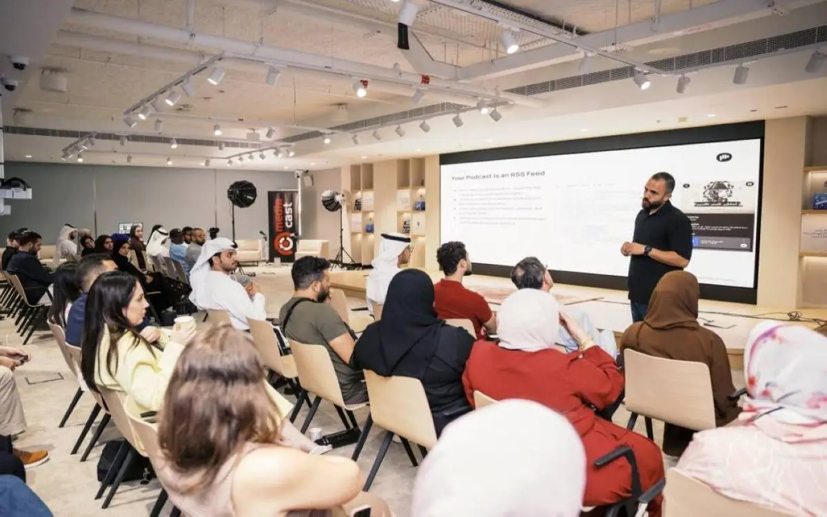 دبي تُطلق تدريبات البودكاست العربي