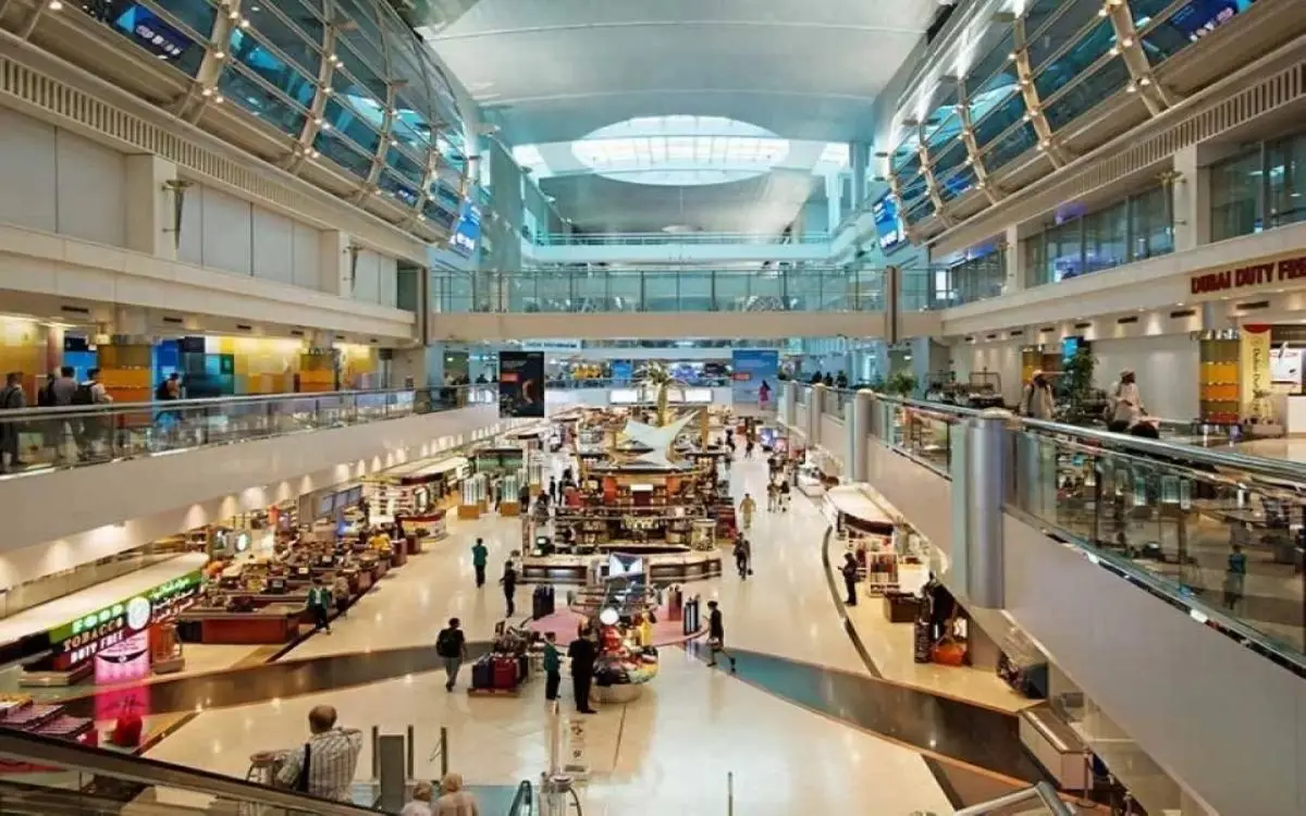 14 ثانية للمرور في مطار دبي دون جواز سفر