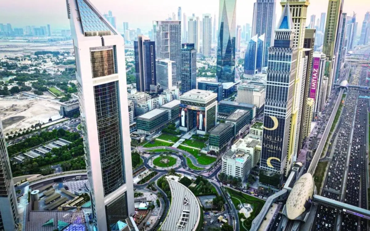 أين تستثمر في عقارات دبي التجارية؟ دليل النصف الأول 2026