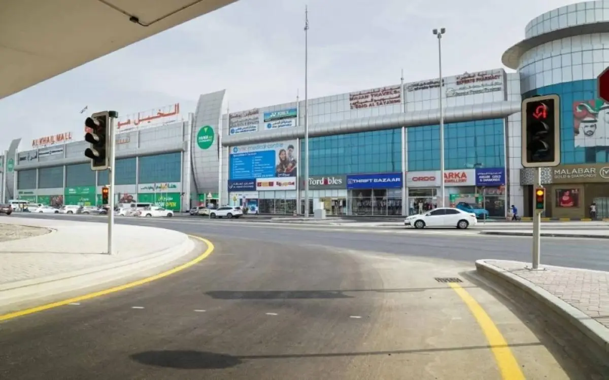 دبي تُحدث طريقاً يتسع لـ1000 سيارة في الساعة