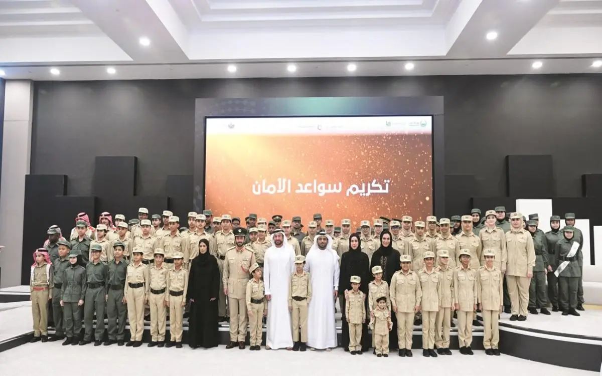 دبي تُخرّج شرطيين صغاراً
