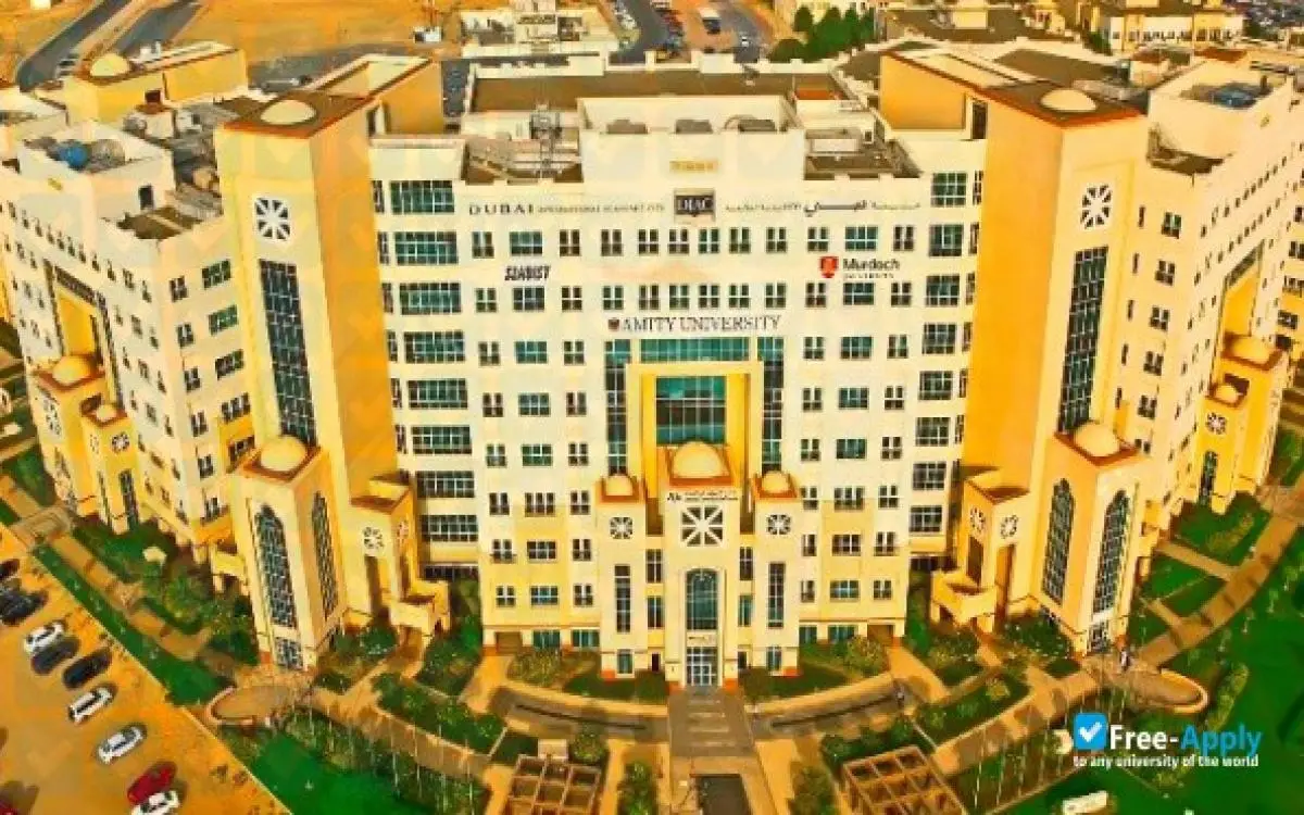 جامعة في دبي تطلق ماجستير الذكاء الاصطناعي