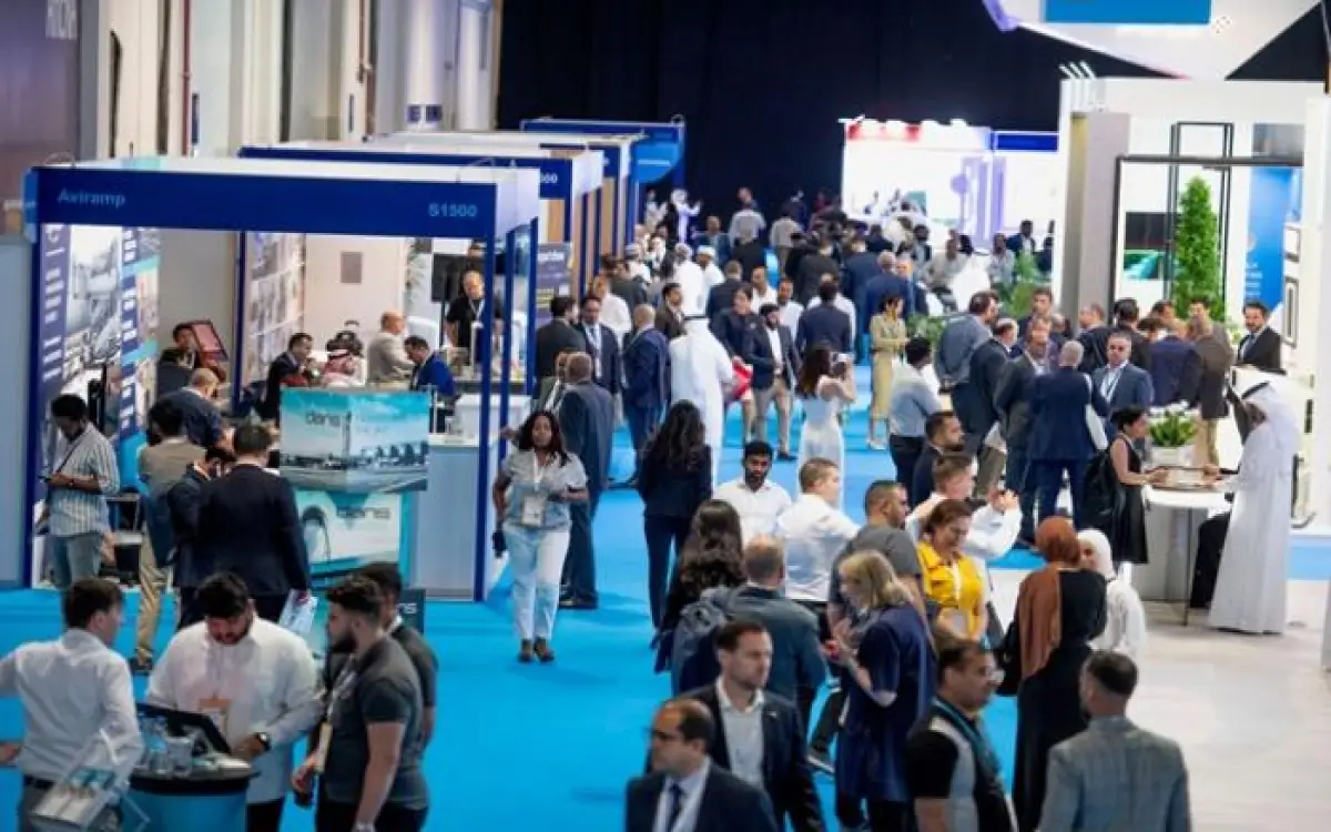 دبي تستعرض تقنيات المناولة الأرضية بالكهرباء بدل الديزل