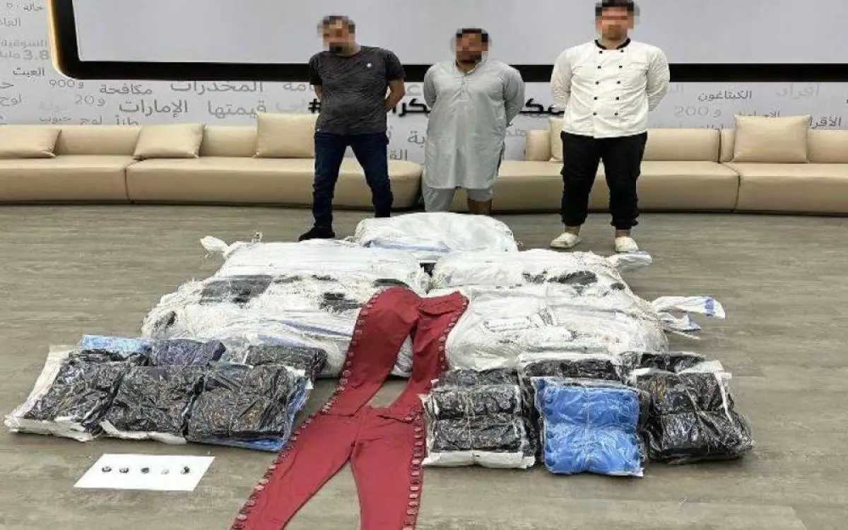 شرطة دبي تفك "أزراراً سامة" بـ4 ملايين درهم
