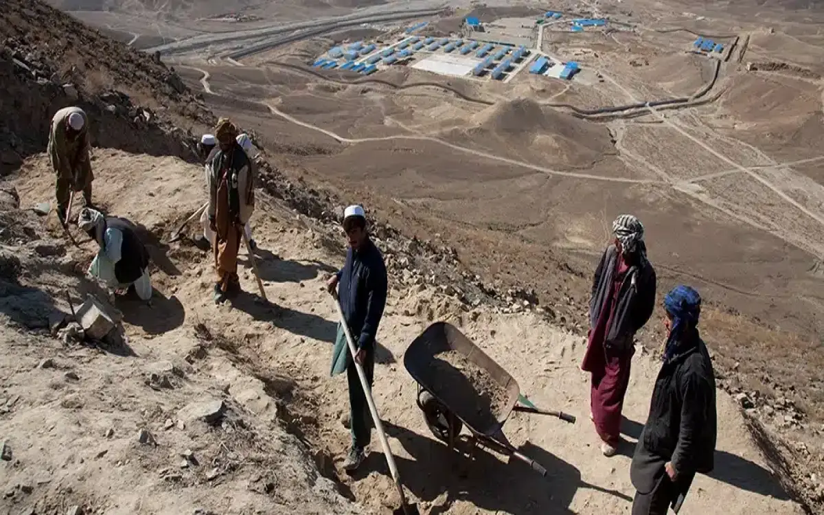 أفغانستان تعرض معادنها على ترامب