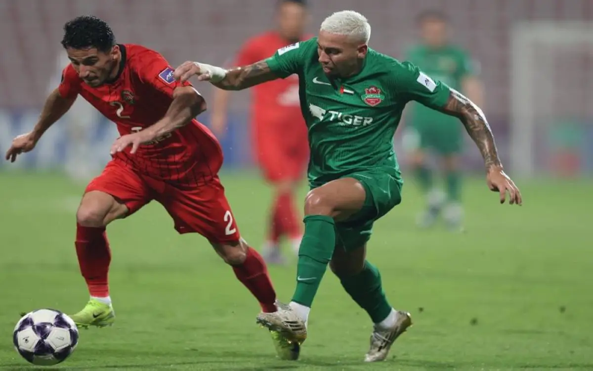 استاد راشد يثور على سوزا بعد خيبة التعادل