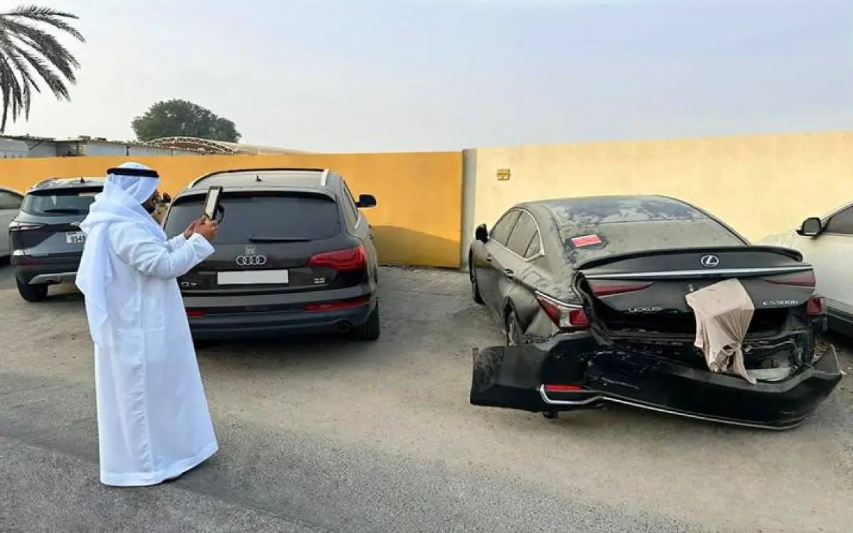 دبي تكنس 1387 مركبة من الشوارع