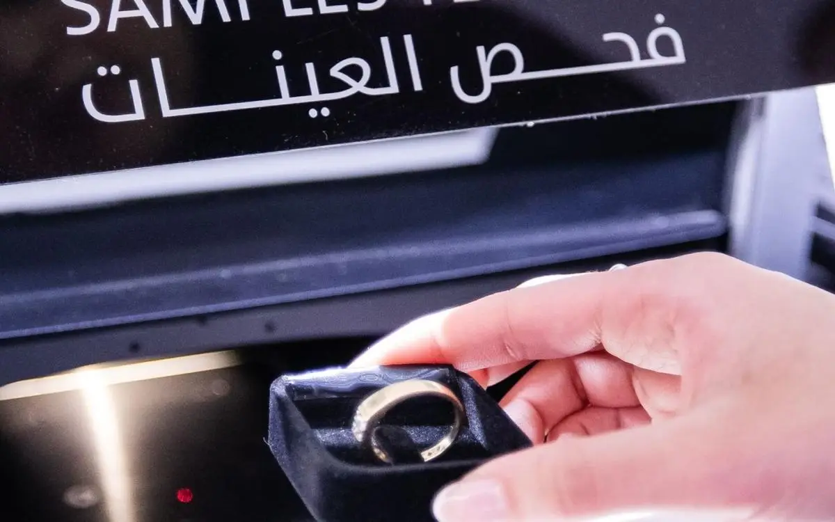 دبي تطلق "عرافها" الذهبي