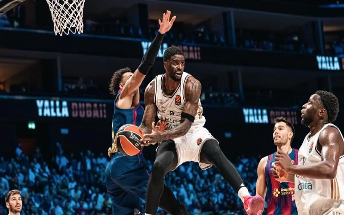 83 - 78 في سلة دبي ضد برشلونة