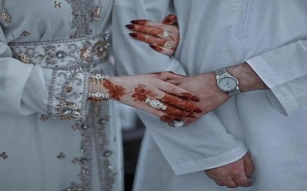 "زفة حراير" برائحة البحر واللؤلؤ في دبي