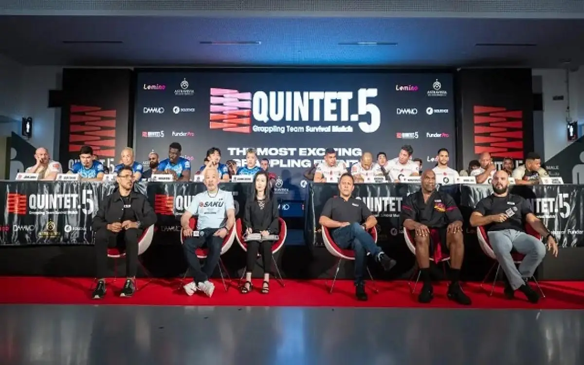 أساطير القتال في مواجهة تاريخية في دبي