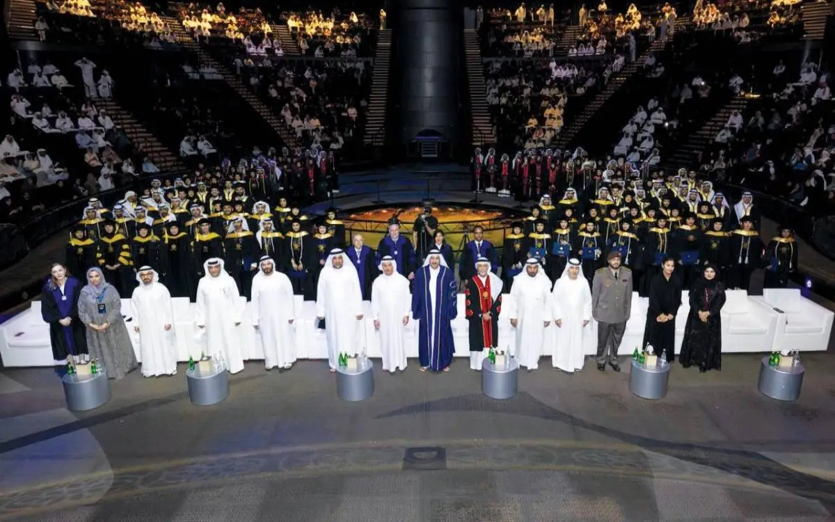 22 جنسية في «دفعة عام المجتمع» في دبي