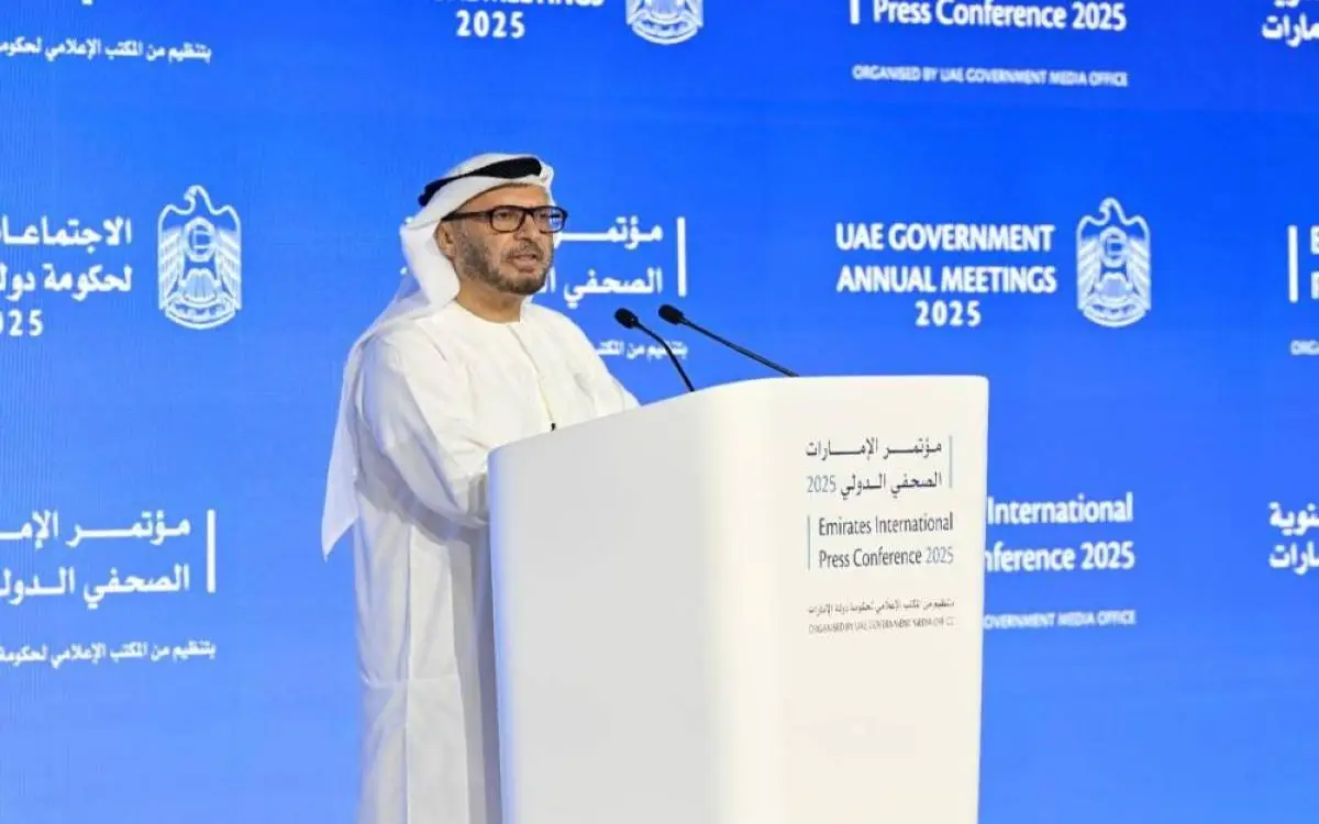 القرقاش: السلام والتنمية والتسامح تشكل سردية الإمارات عالمياً