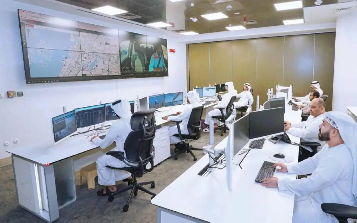 عين ذكية ترصد 30 ألف مخالفة نقل في دبي