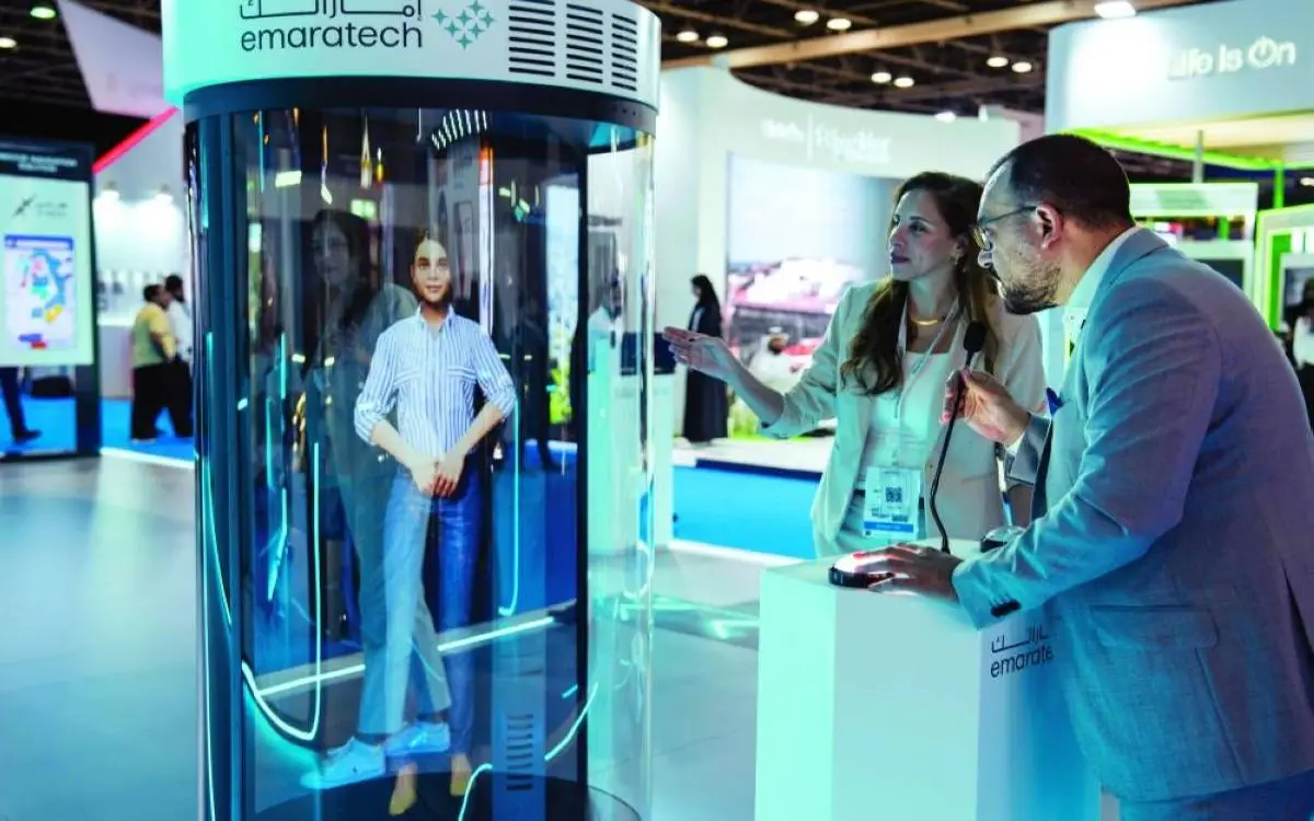 150 خبير طيران في دبي يبحثون مستقبل "30 مليار دولار"