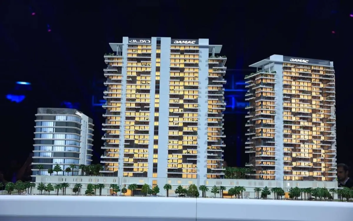 آلاف الدرونات ستنير سماء دبي اليوم.. والسبب؟