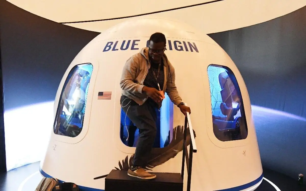 إيقاف "السياحة الفضائية" لهذا السبب