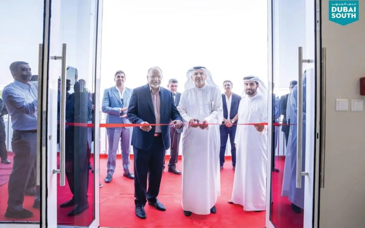 منشأة تخزينية عملاقة في عام فقط ضمن دبي الجنوب