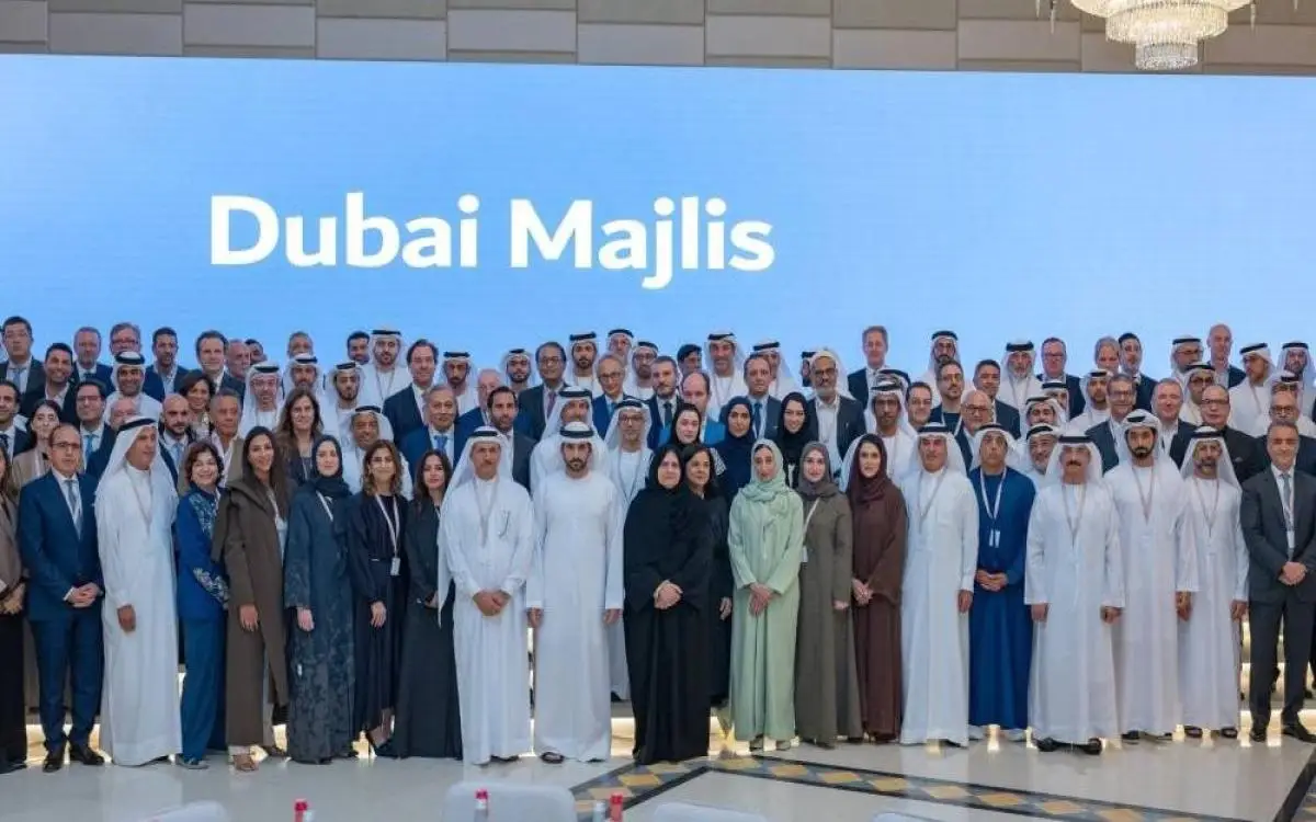 حمدان بن محمد في مجلس دبي: الشراكات والانفتاح على الأفكار