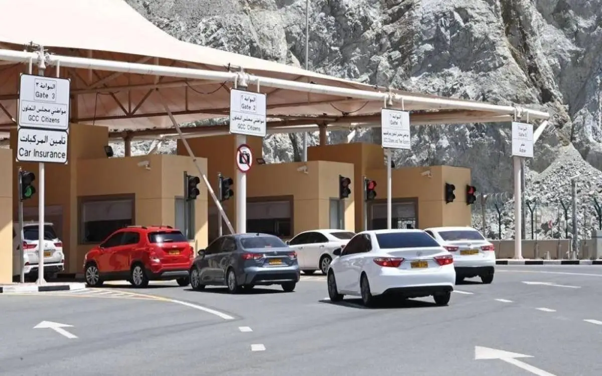 دبي تتعامل مع 145 ألفاً مسافراً من معبر واحد في أسبوع!