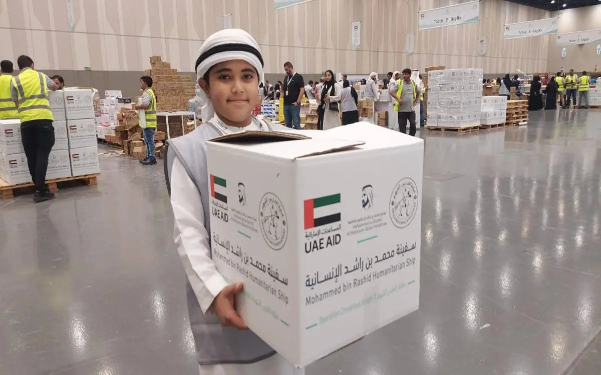 آلاف المتطوعين "يطبخون" لغزة من إكسبو دبي