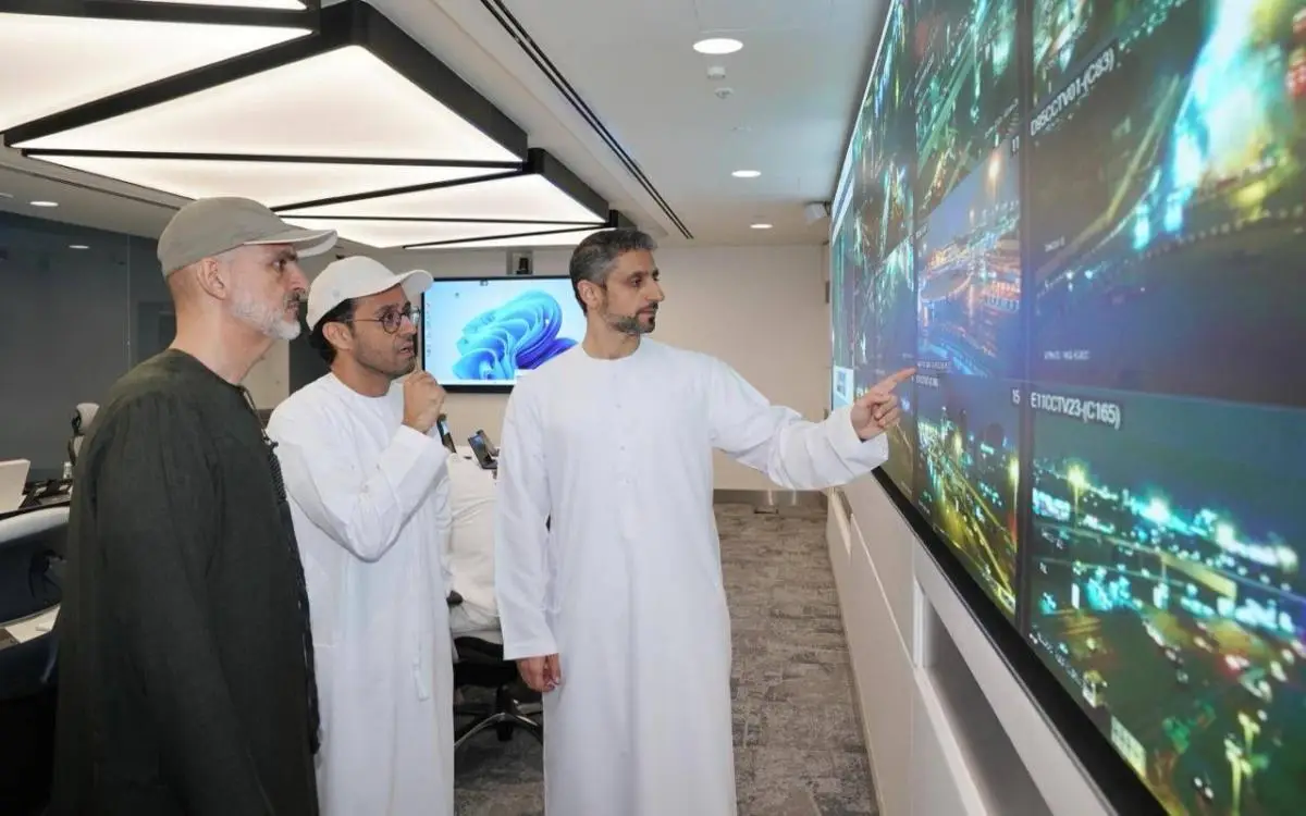 360 صهريجاً يخرج من "غرفة القيادة الفضية" في دبي