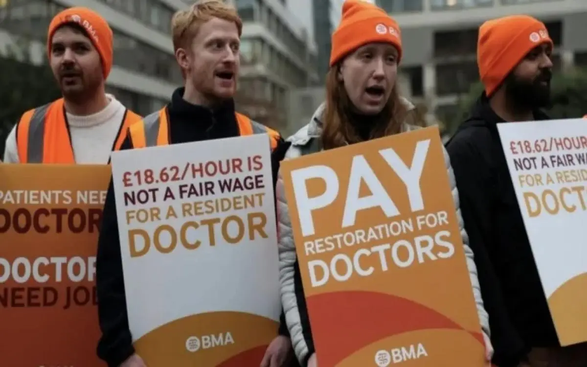 إضراب أطباء اسكتلندا بعد زملائهم الإنكليز