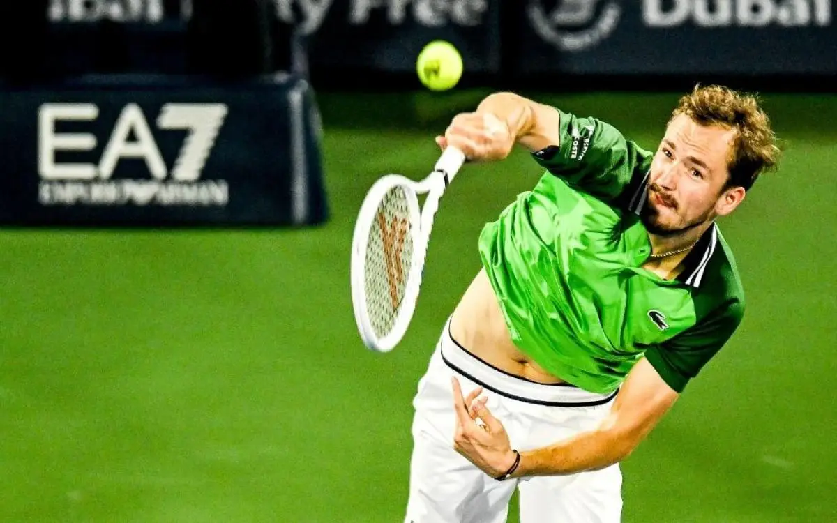 تنس دبي يستعيد 4 من أبطاله