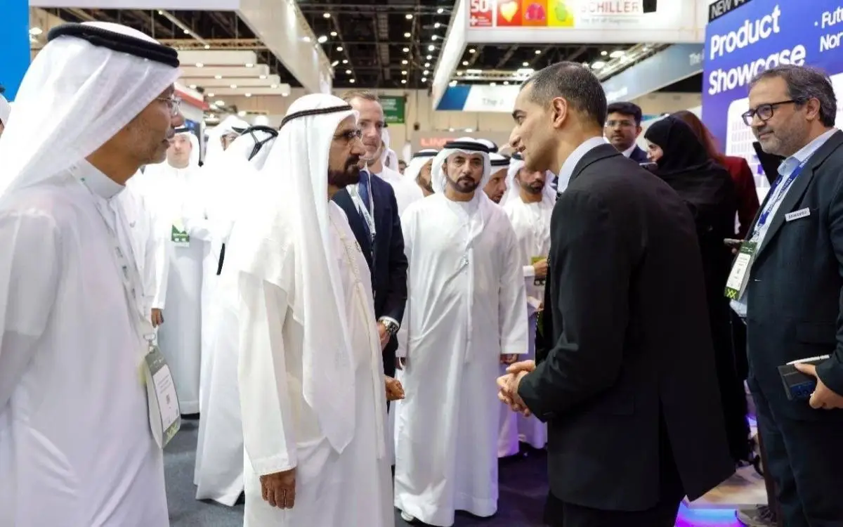 محمد بن راشد: الإمارات تضيف جديداً للعالم كل يوم