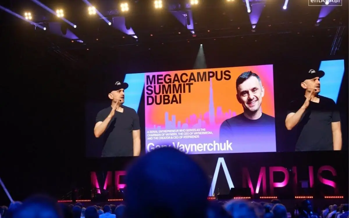 دبي تستضيف مخرجاً أسطورياً وعبقري شطرنج في أكبر محاضرة بالعالم