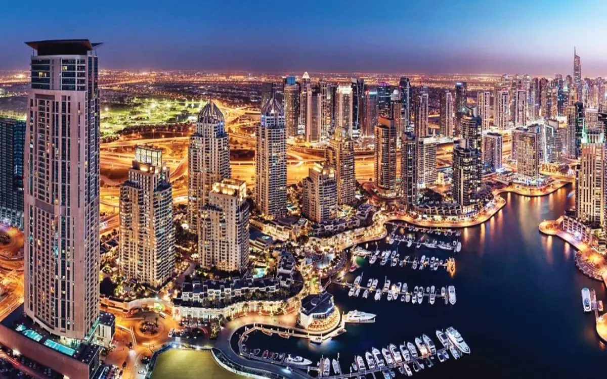 مهاجرون من "وول ستريت" إلى دبي لأسباب لا تتعلق بالشمس