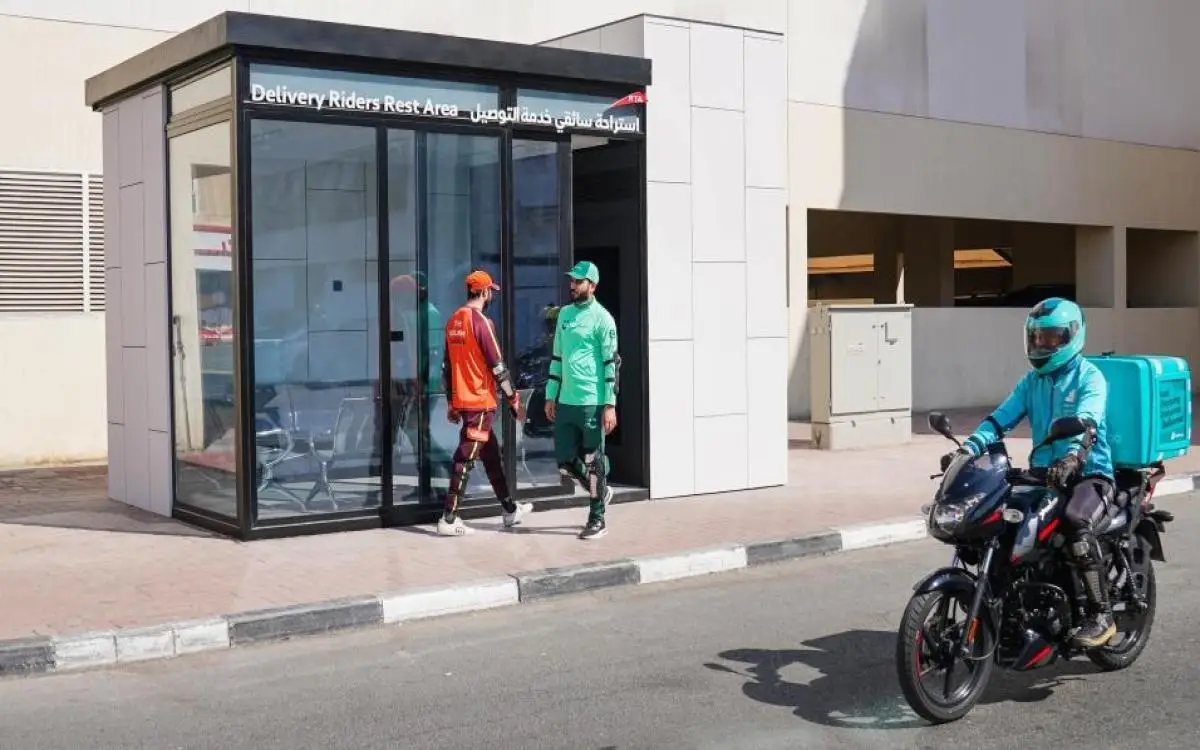 "أفضل دليفري" في دبي