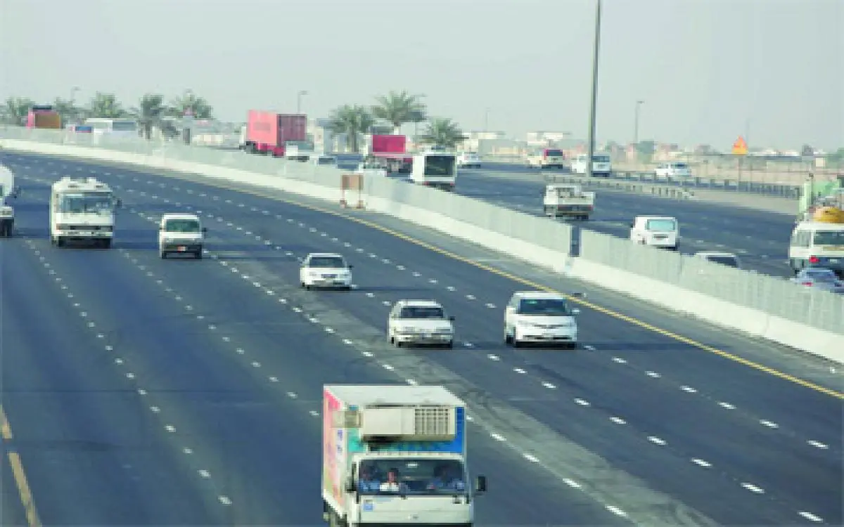 إغلاق مخرج الجسر 7 بين دبي والشارقة.. ما المناطق المتأثرة؟