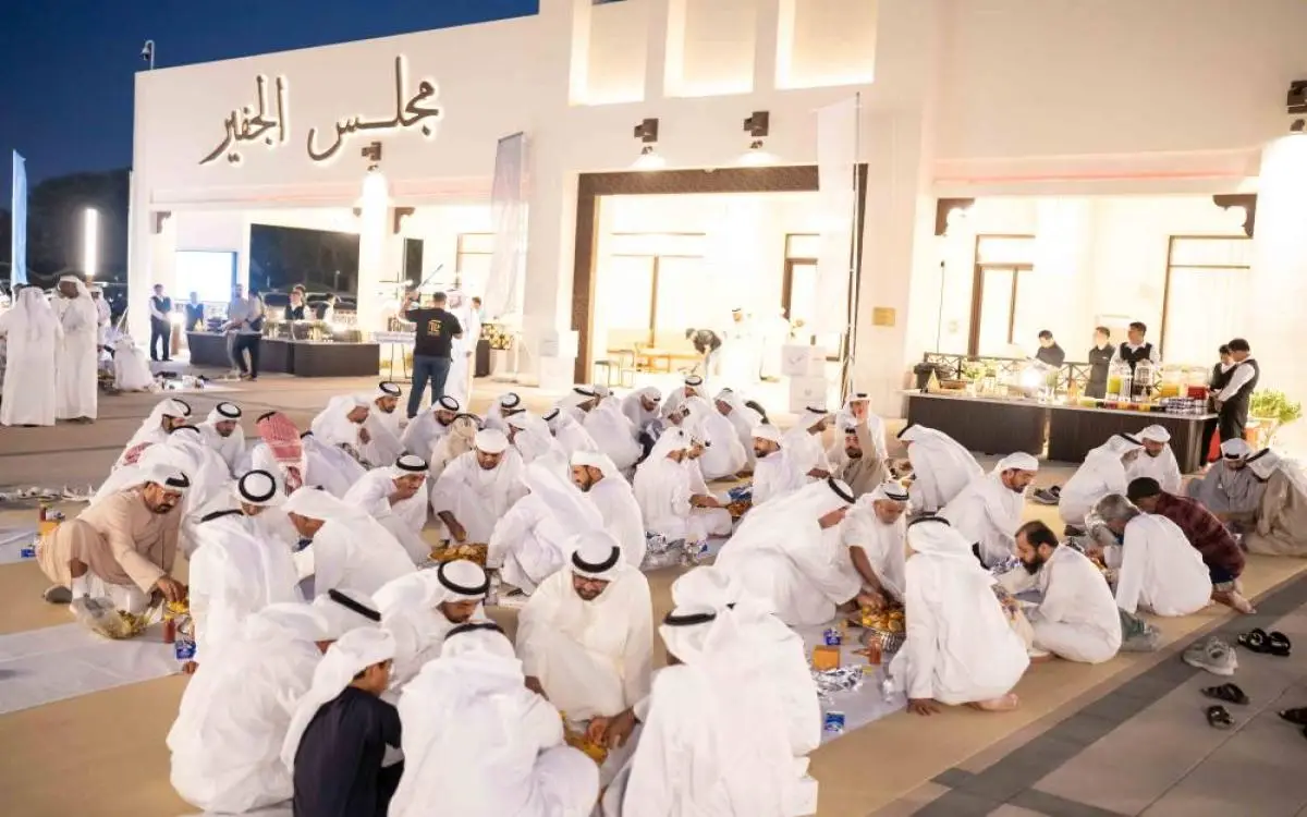 أيدي الإماراتيين في «يَفنَة» واحدة