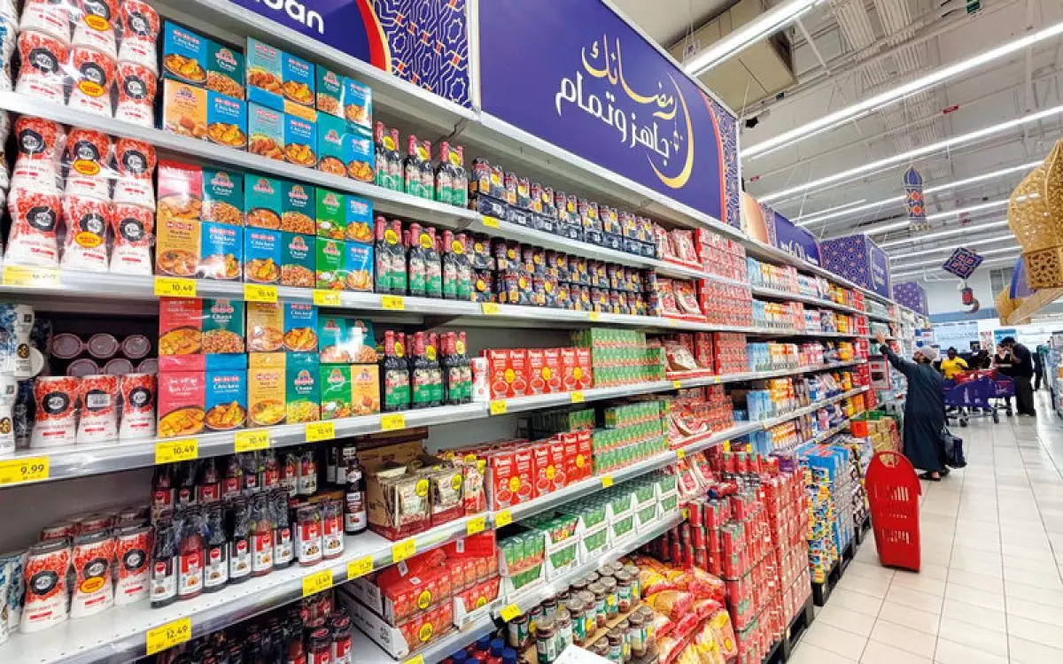 مسؤولون: الإمداد الغذائي في دبي مستقر ولا داعي للتخزين