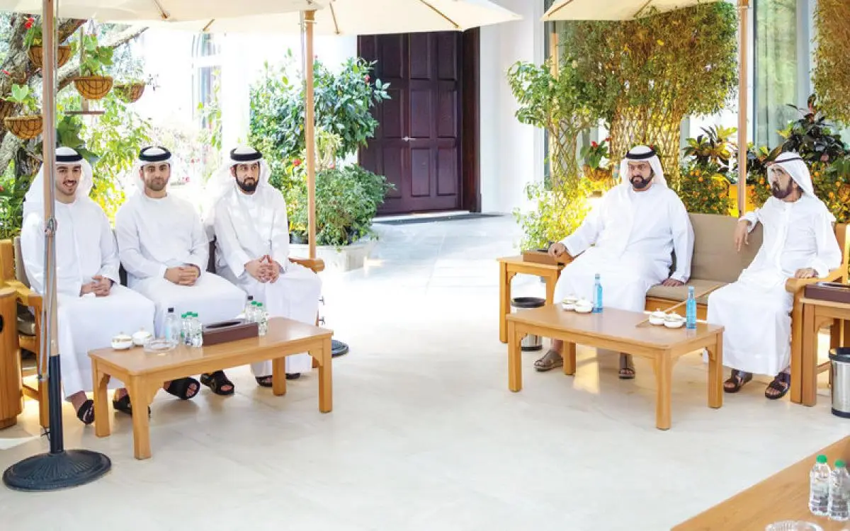 محمد بن راشد: العمل بروح الفريق بين الإمارات