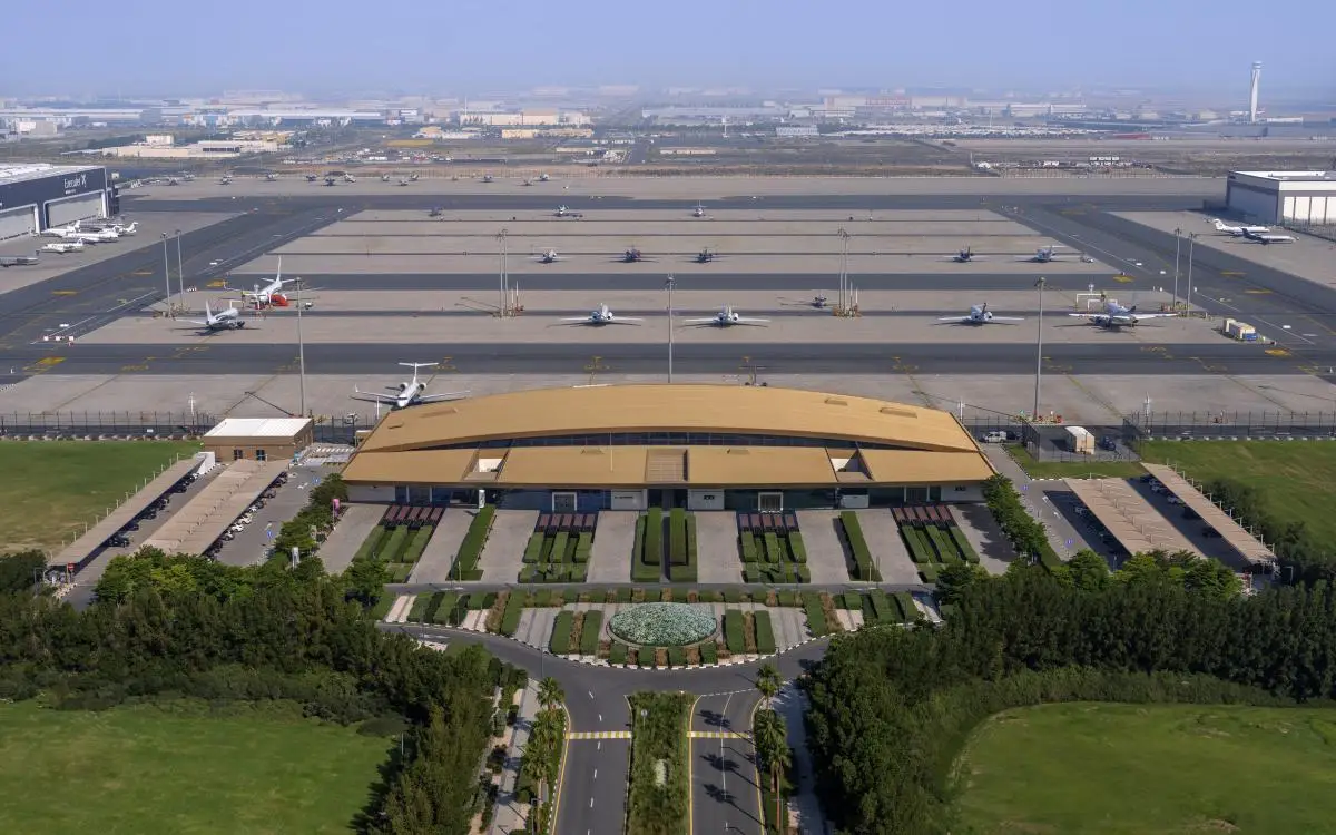 طلاء جديد ومعالجة أسرع للطائرات في دبي ببصمة ألمانية